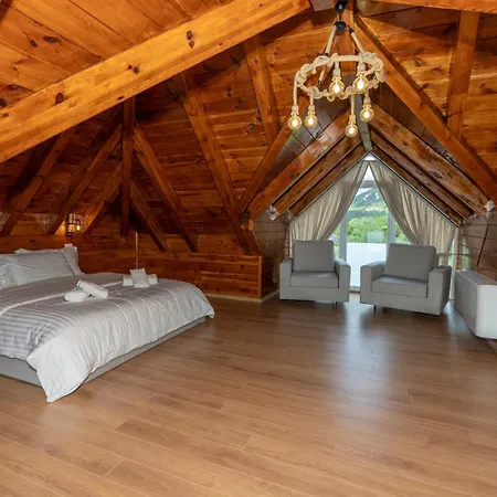 Kayakhotel 4*